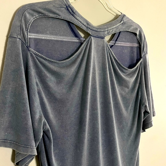 IRO | Med | Tee with Cut-Outs! SOFT! | NWT - Picture 9 of 14